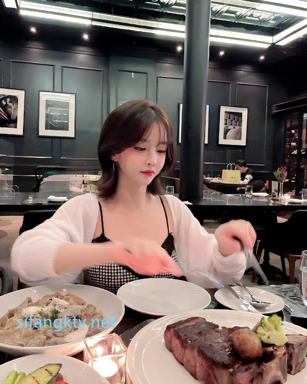 【2023-11-25】be addicted at masturbator.m4v
